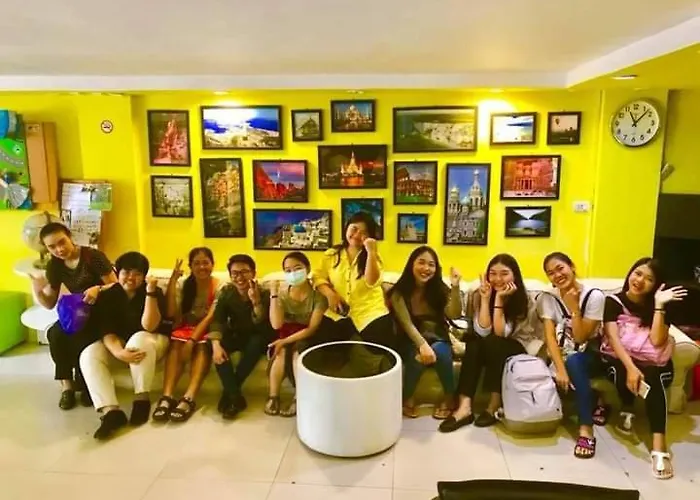 Vr สะพานควาย Hostal